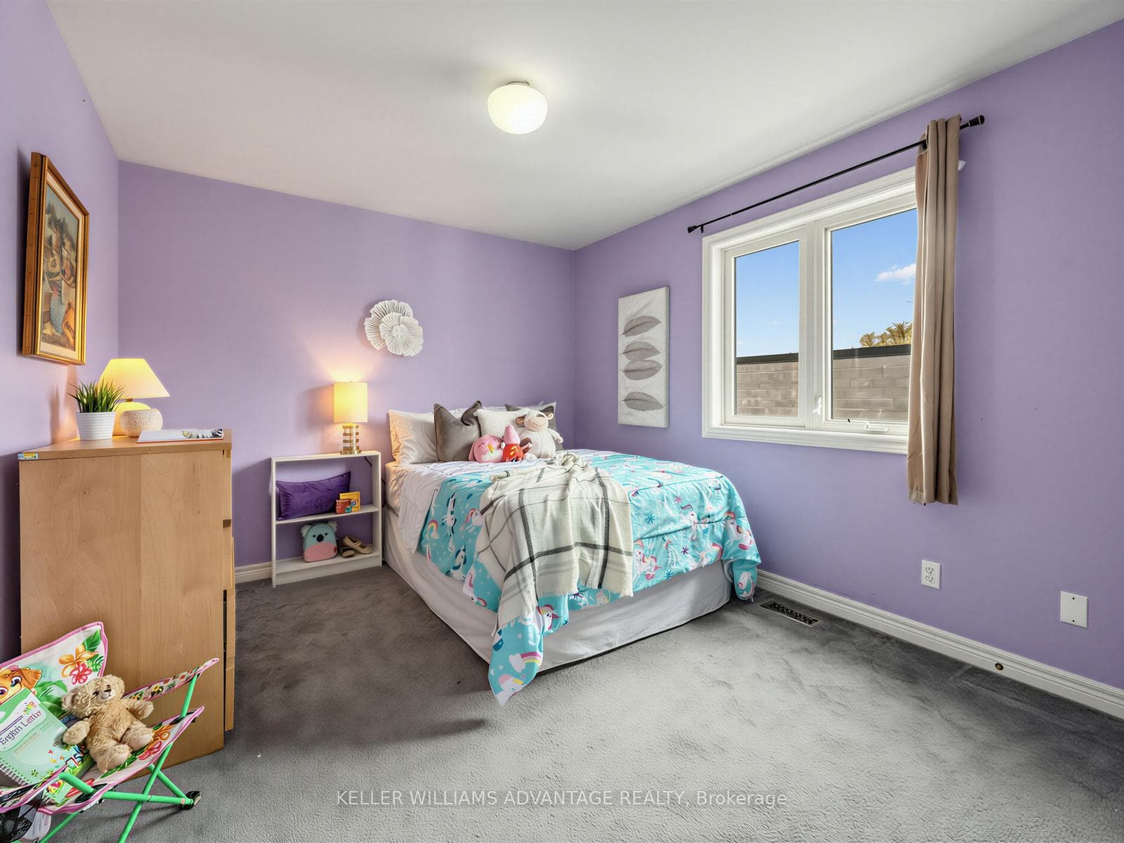 98 Coalport Drive photo 23