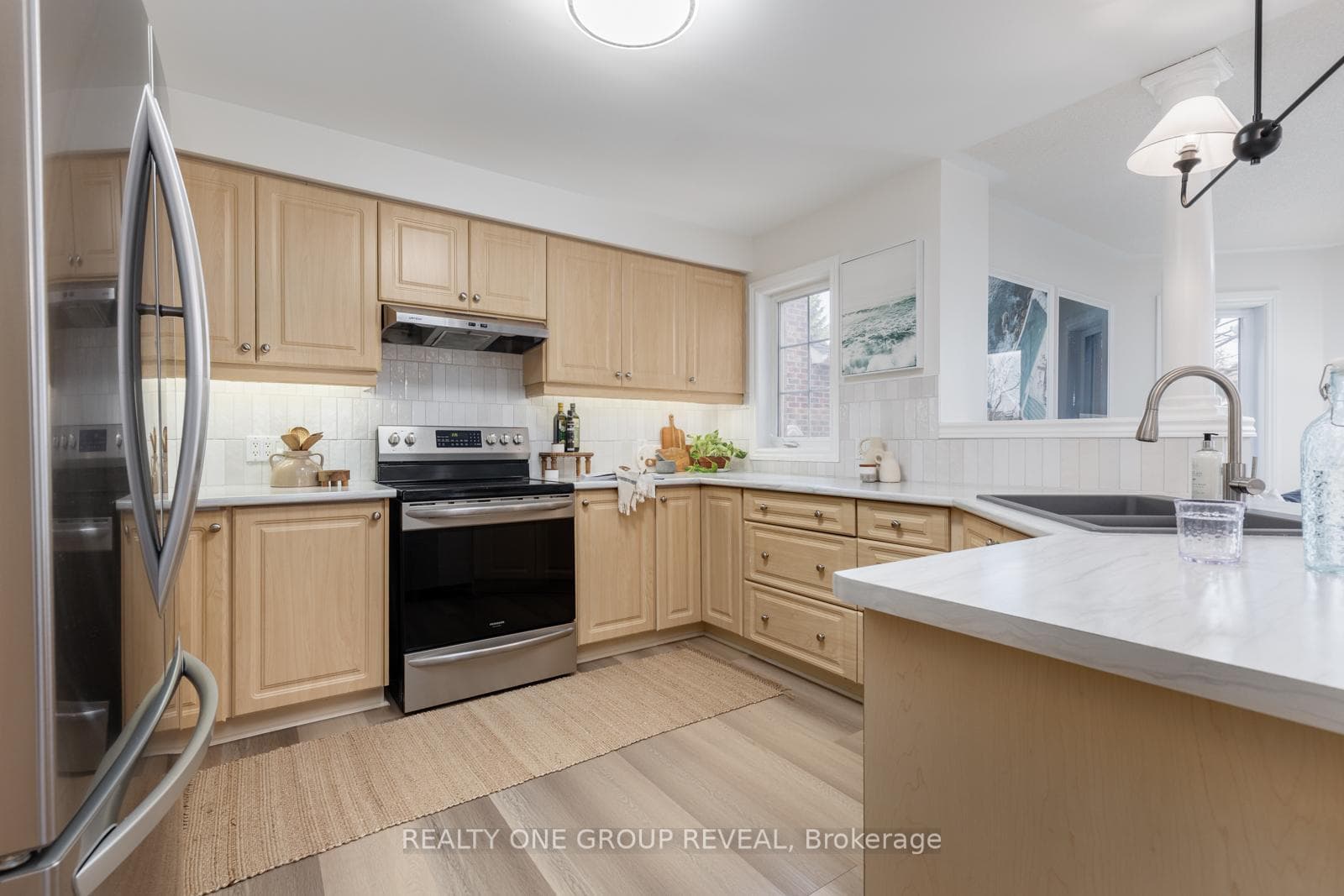 28 Robert Attersley Drive photo 11