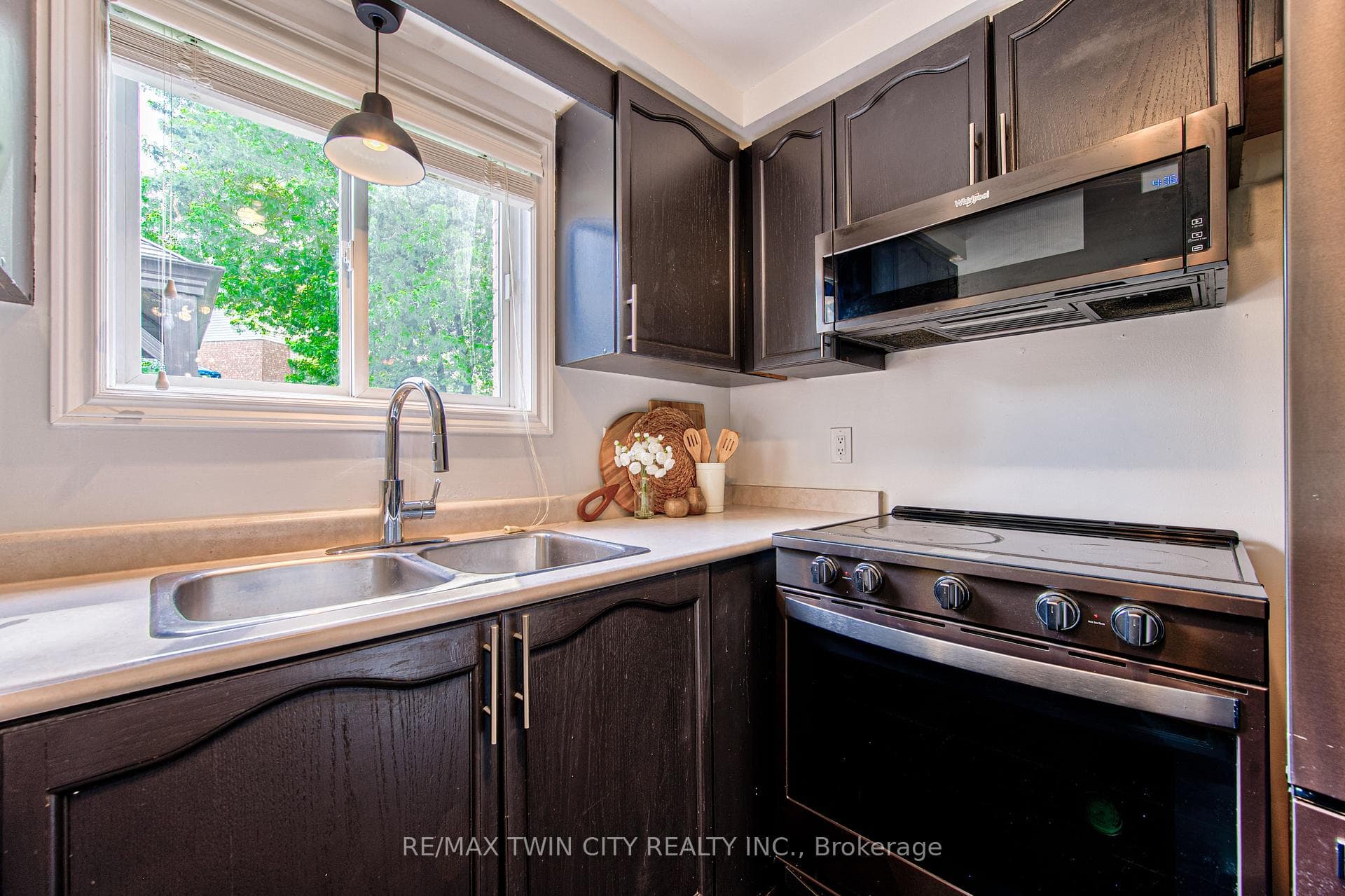 29 Benesfort Drive photo 11