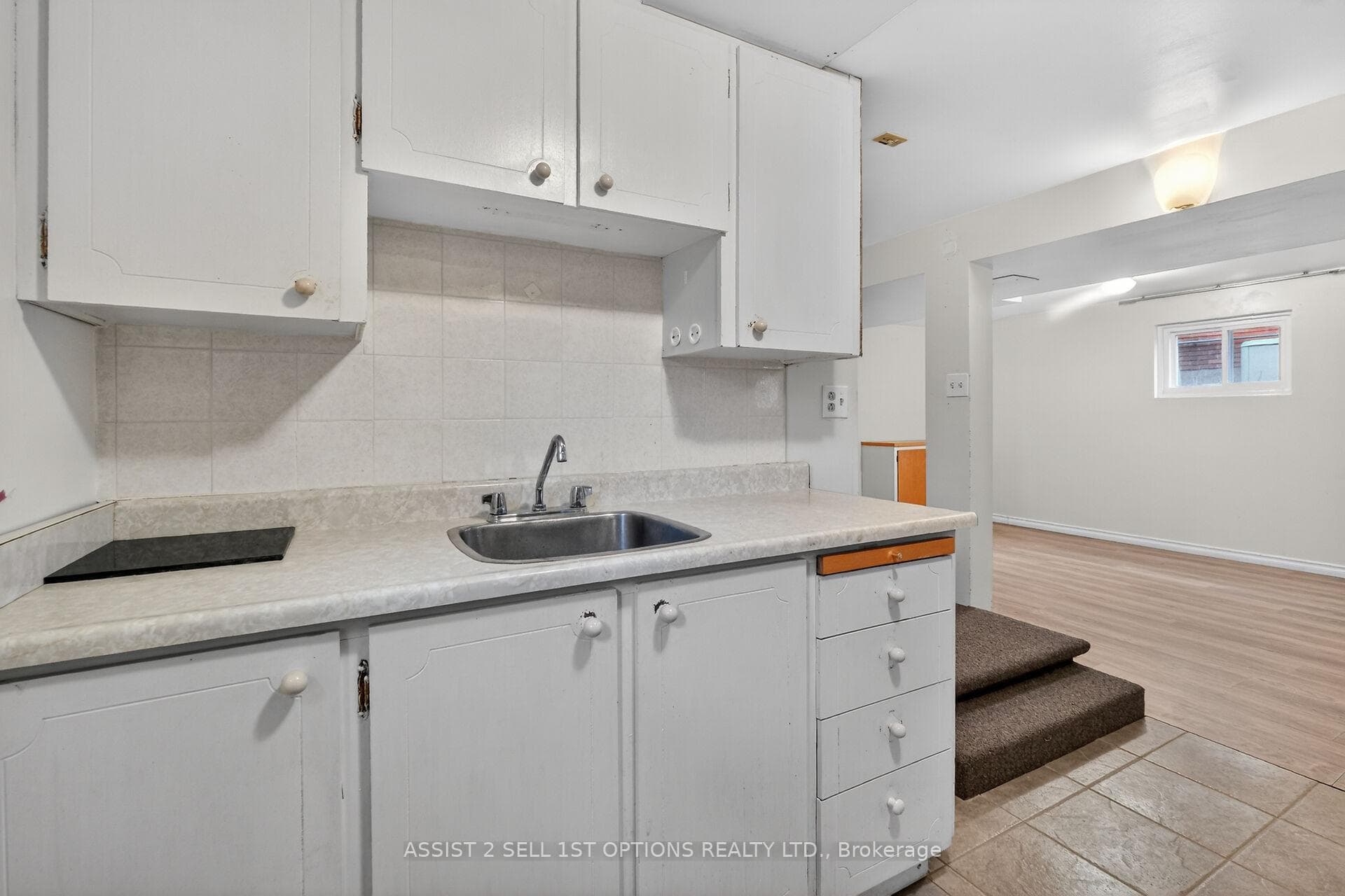 874 Riddell Avenue photo 26