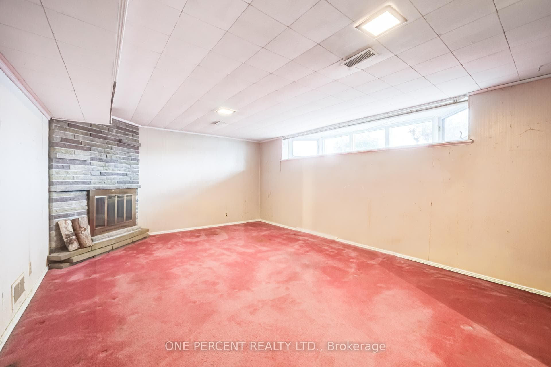 8 Wonderland Drive photo 33