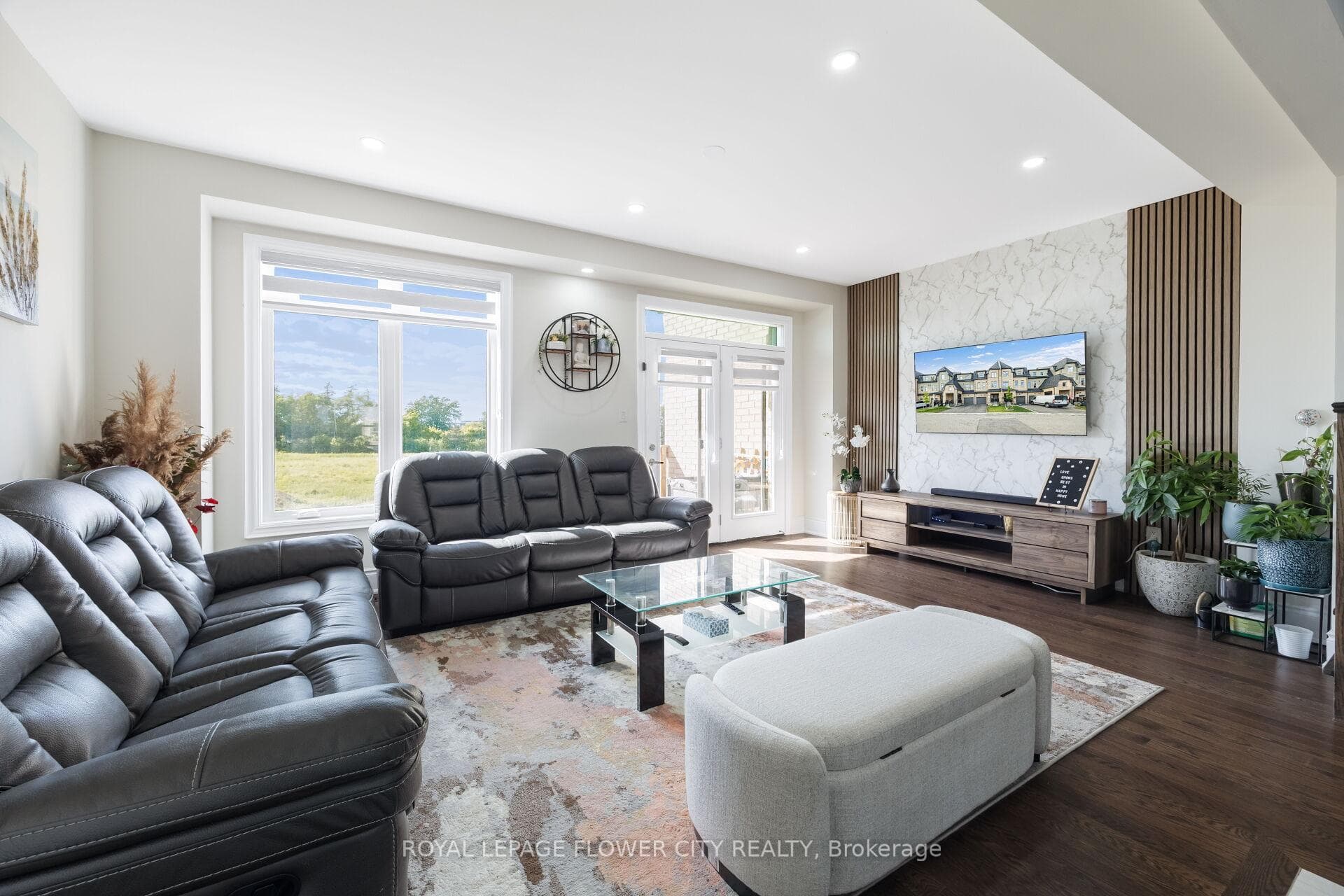 62 Foxsparrow Road photo 19