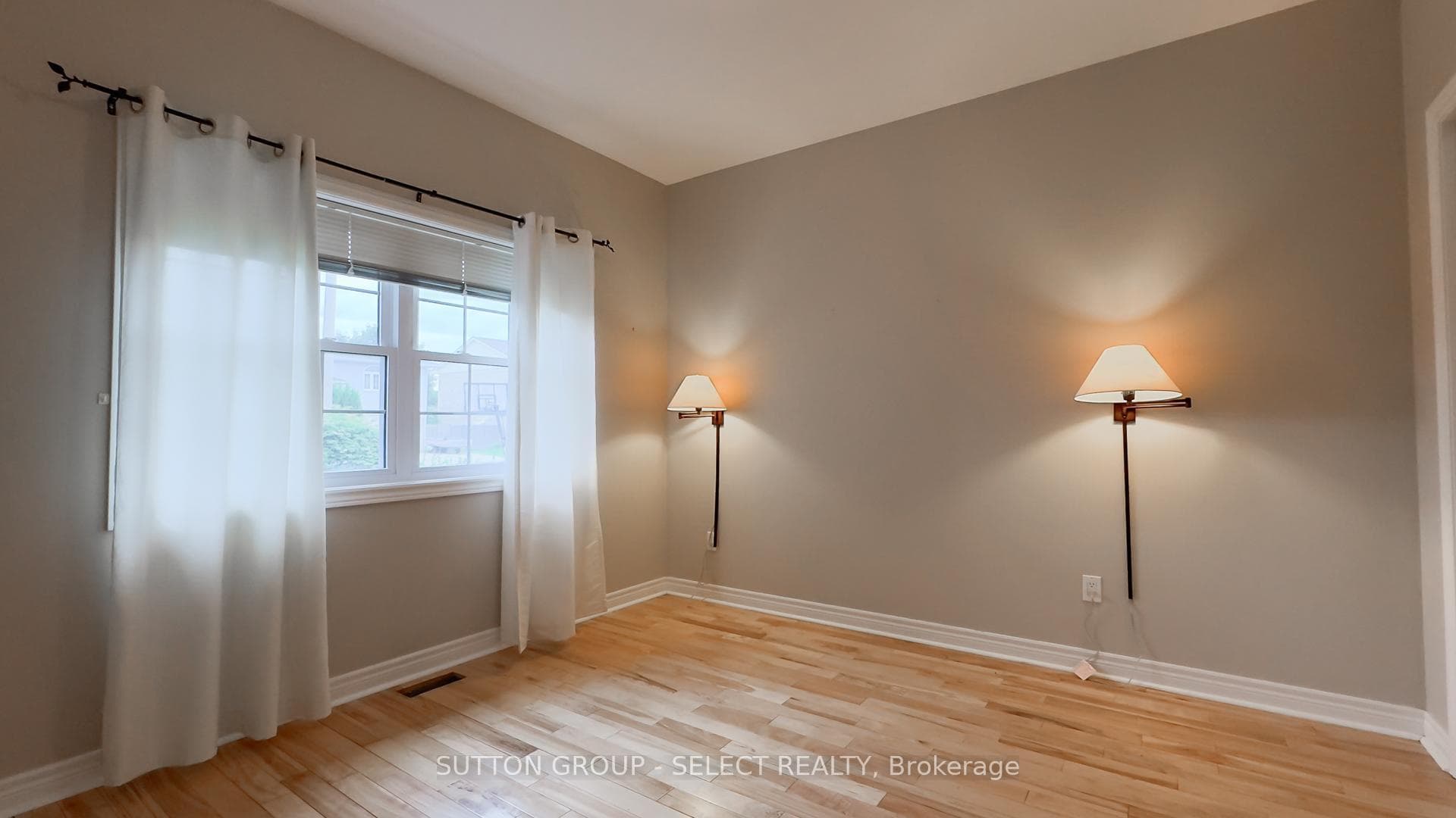 51 Lee Crescent photo 20