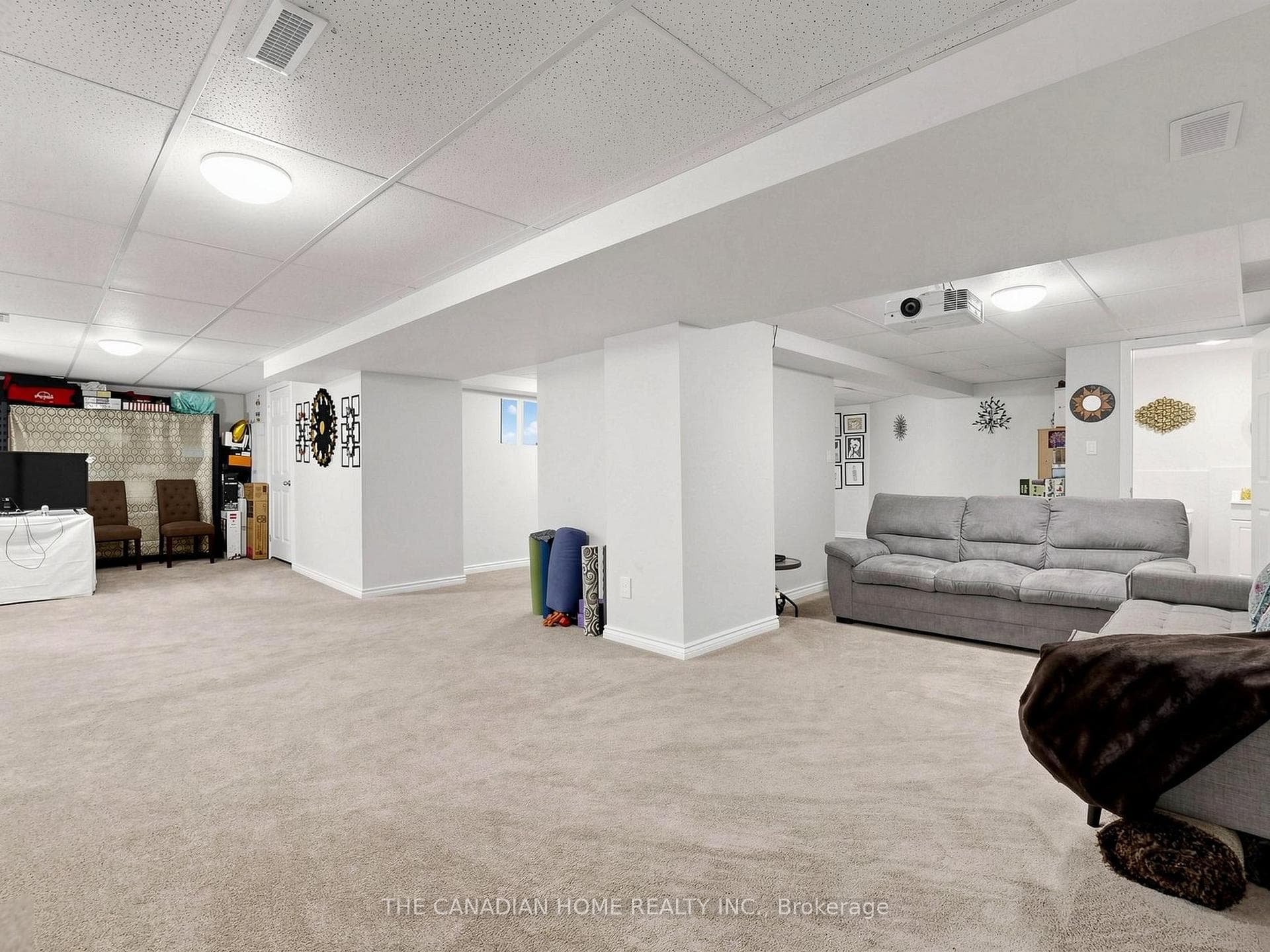 19 Wigston Court photo 43
