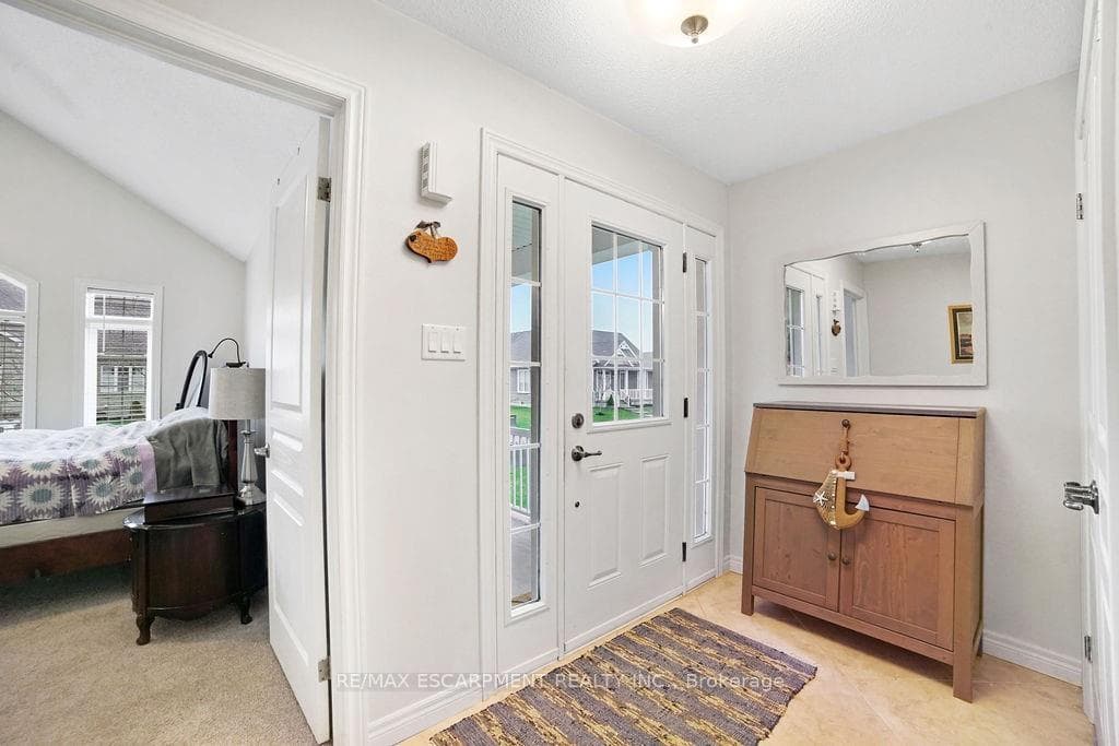 11 Gamble Lane photo 10