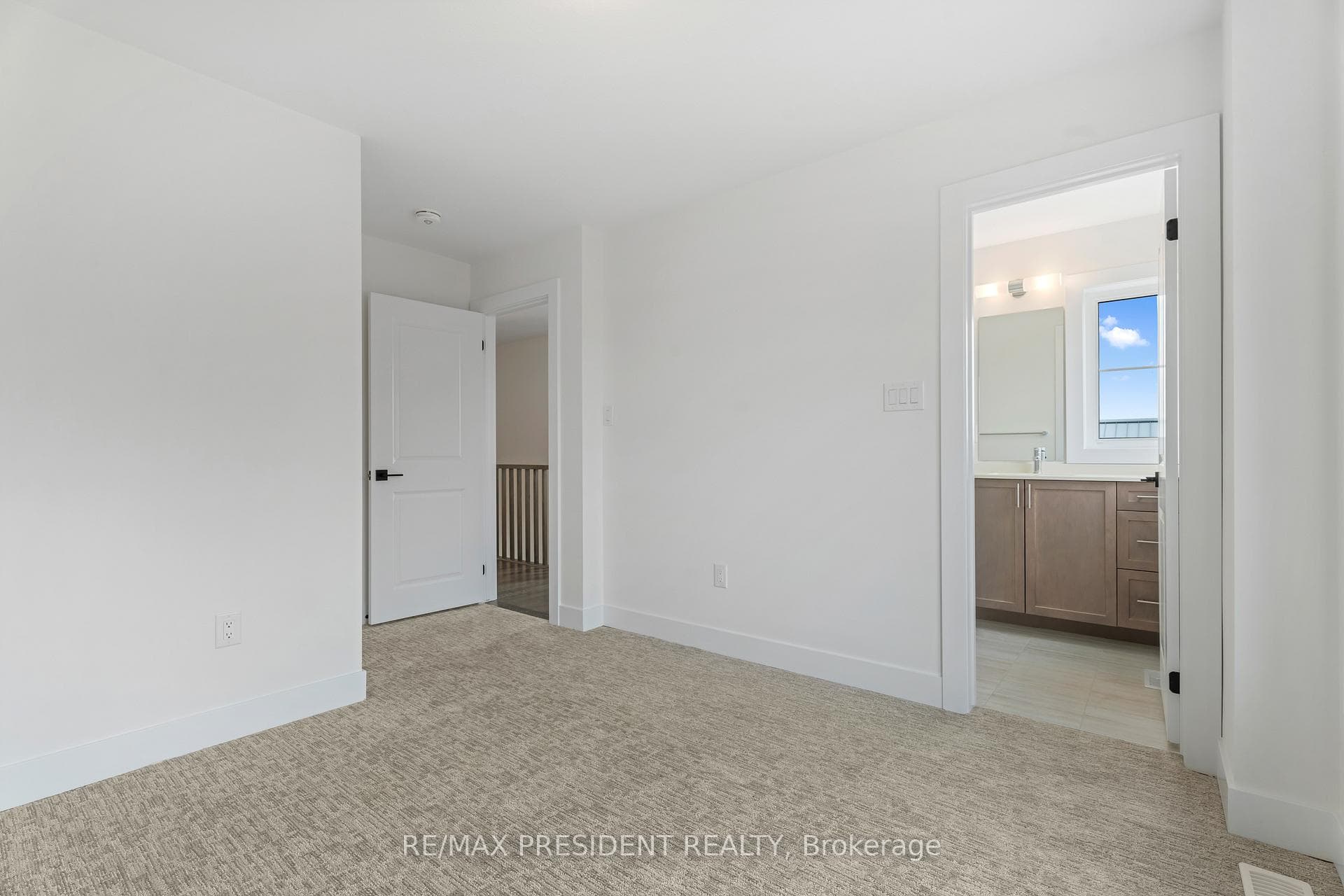 2273 Turnberry Road Unit 48 photo 21