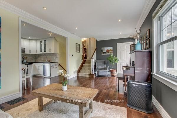 115 Richmond Street photo 7