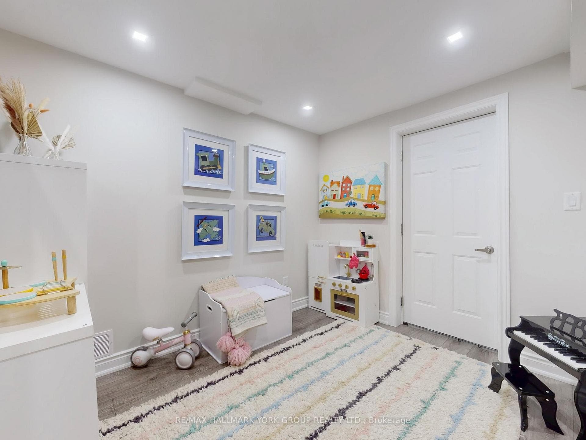 58 Clifford Dalton Drive photo 36