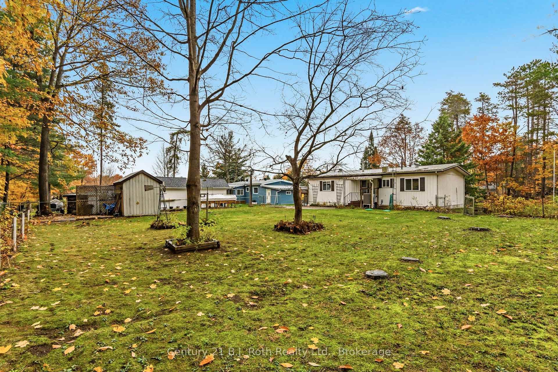 5263 Elliott Side Road Unit 36 photo 16