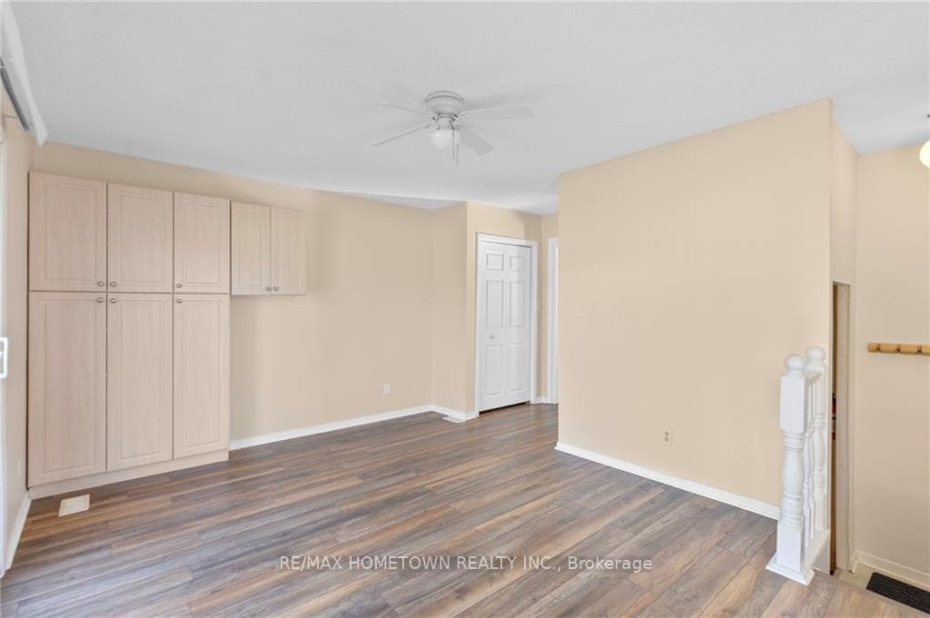 604 KING Street photo 23