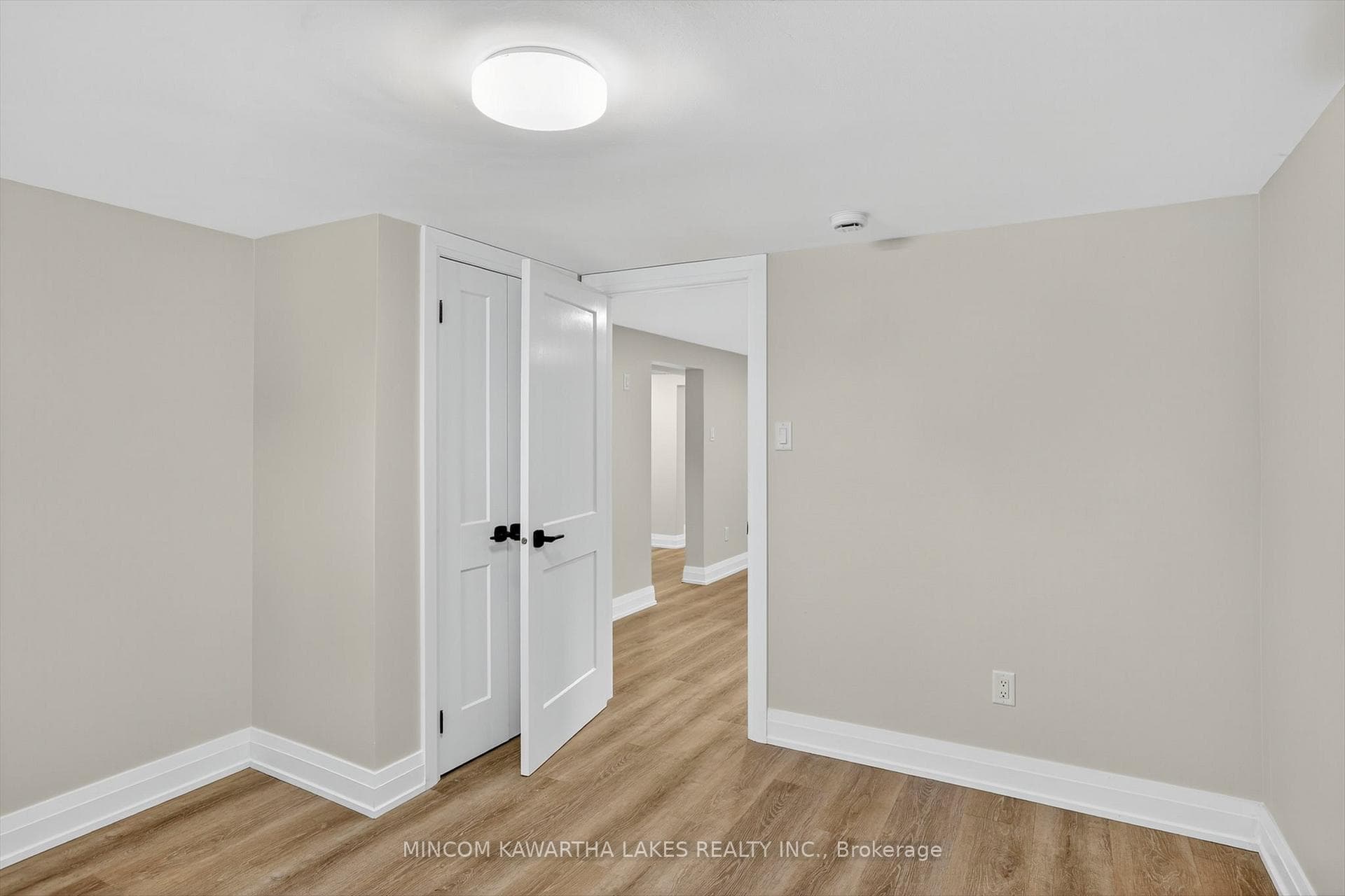 152 Langton Street photo 38