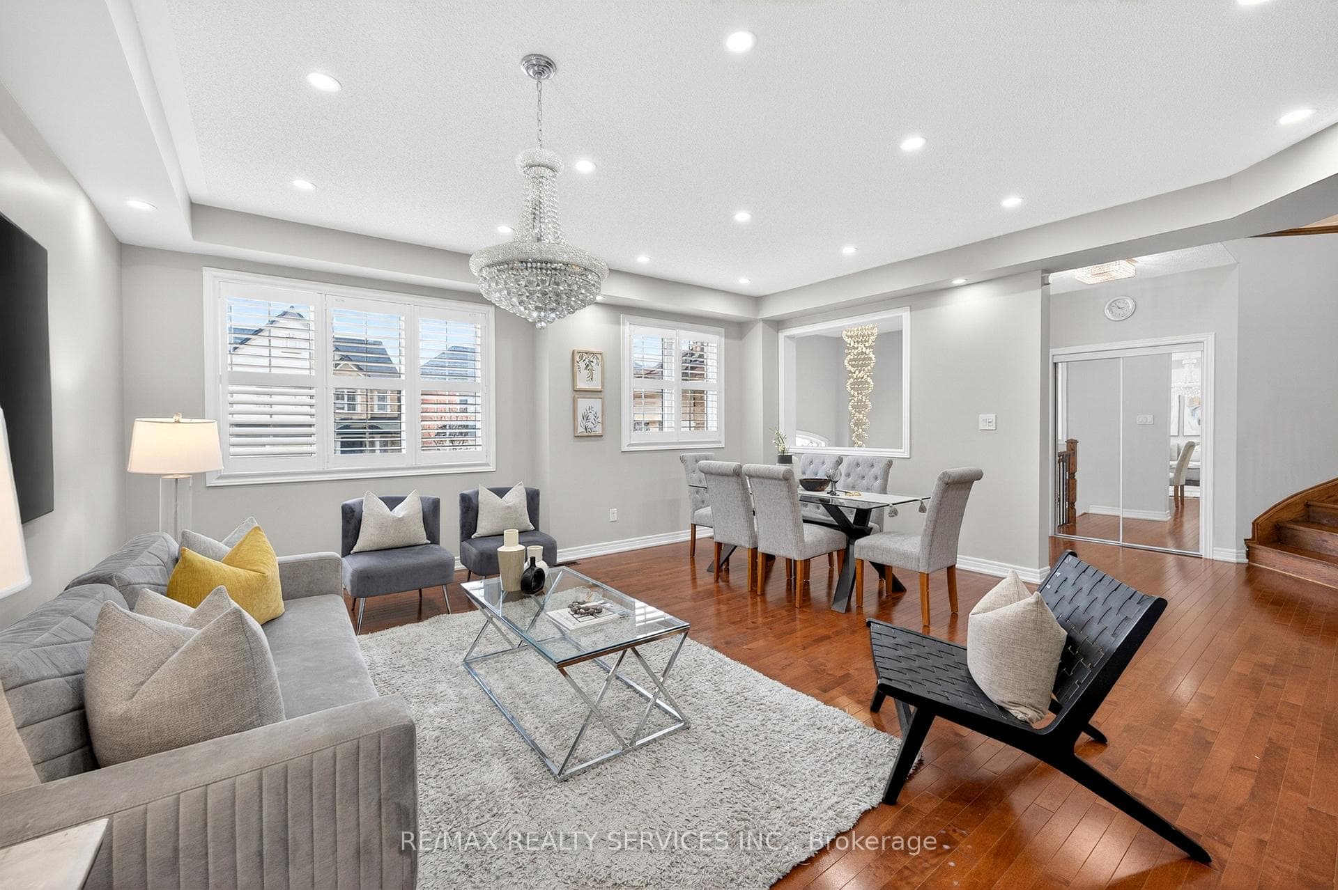 20 Maywood Street photo 11
