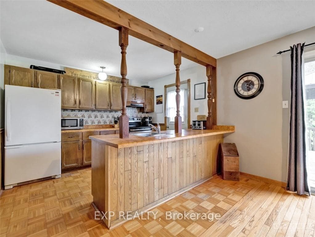 204 GOLF CLUB Road photo 6