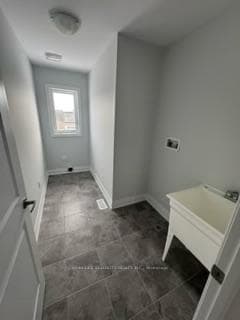 937 Knights Lane photo 14