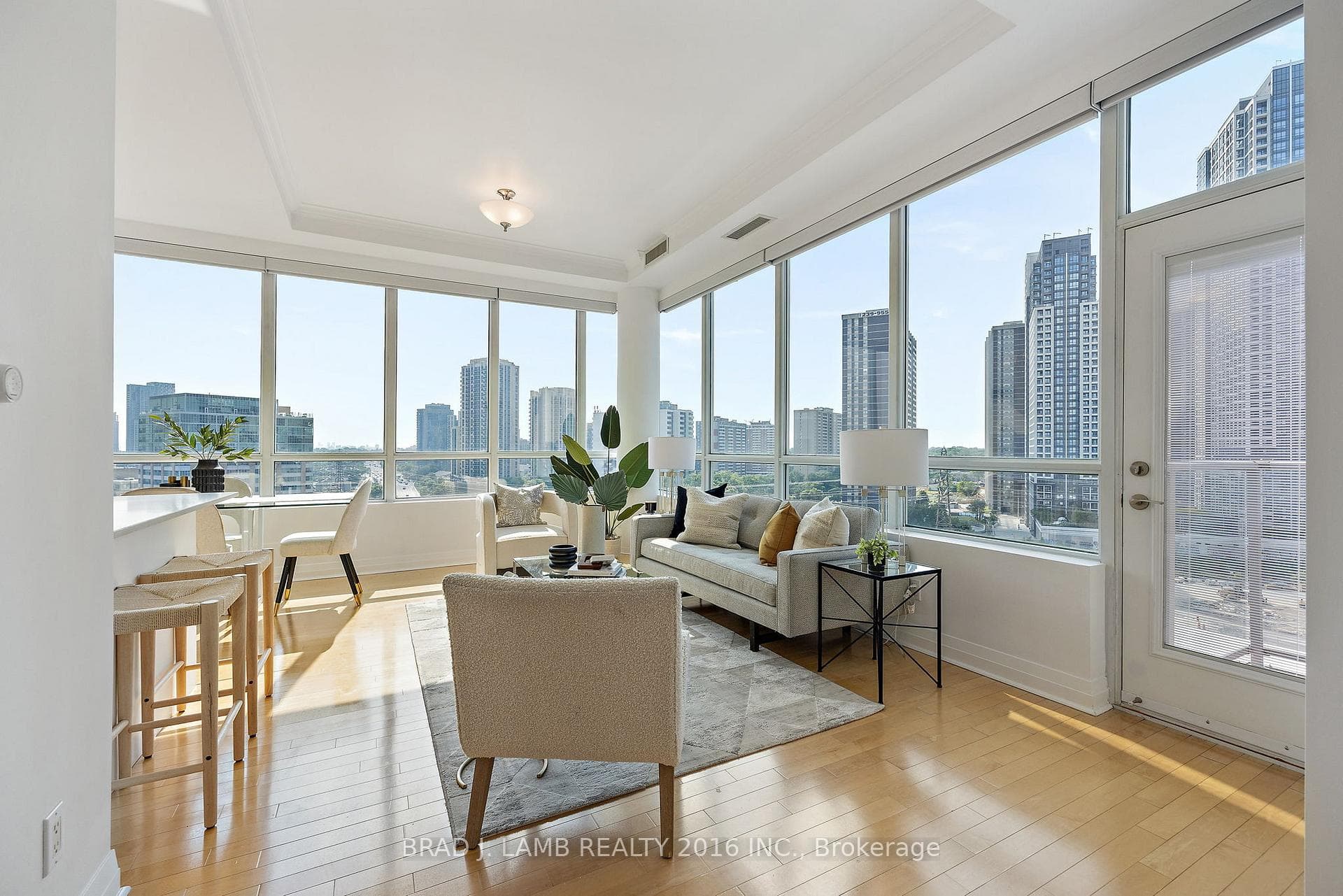 3391 Bloor Street Unit 1103 photo 16