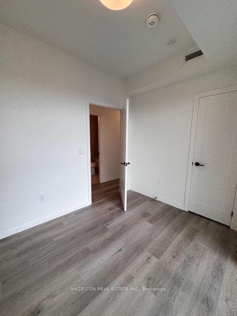280 Dundas Street Unit 1510 photo 11