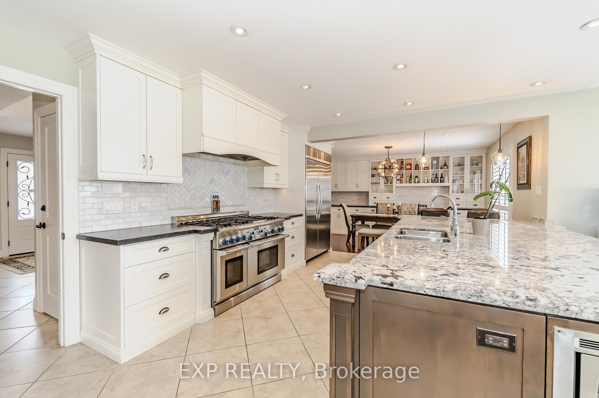 99 Attwood Drive photo 9