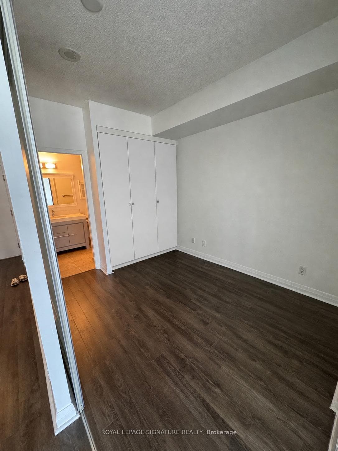 220 Victoria Street Unit 1702 photo 9