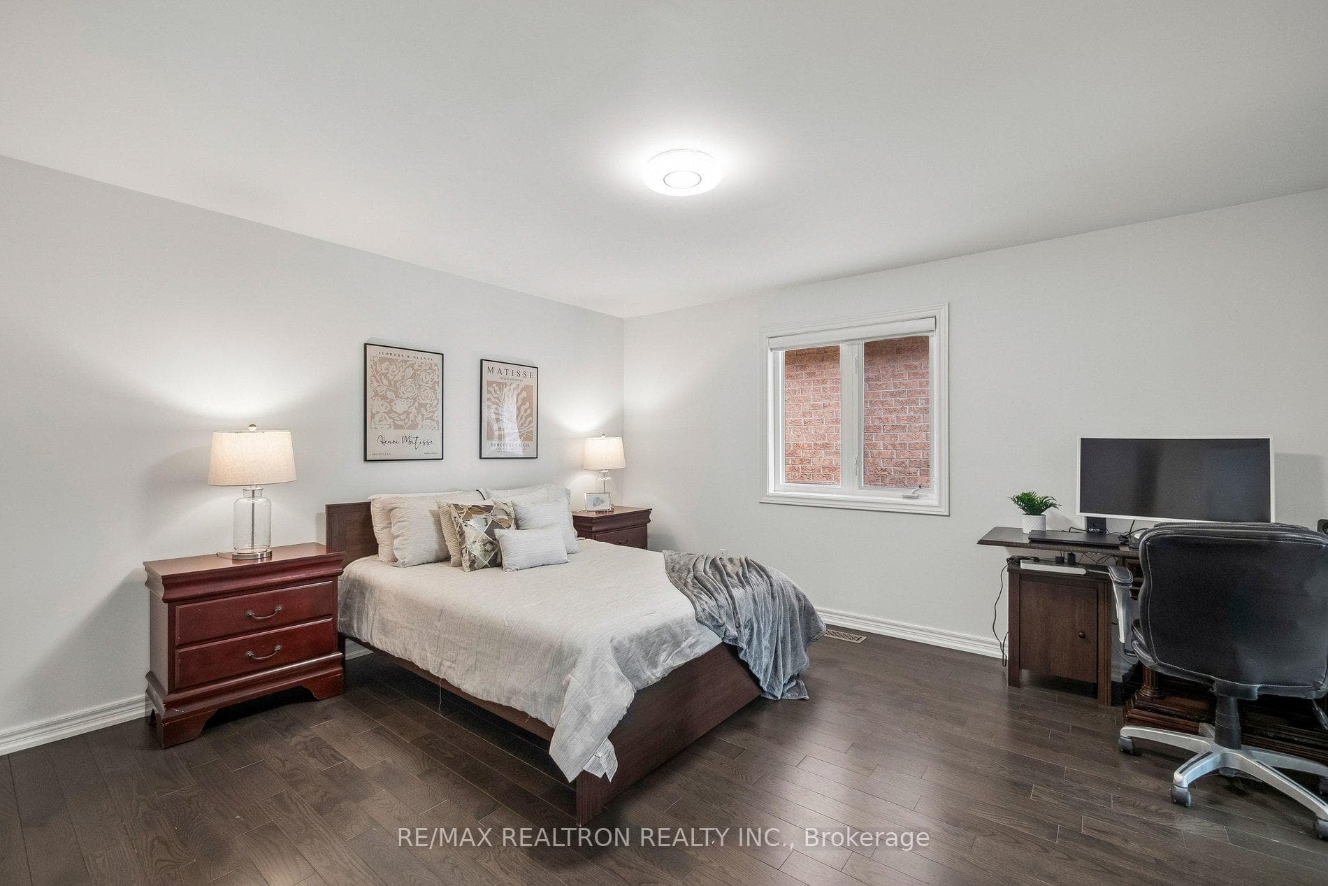 146 Seabreeze Avenue photo 40