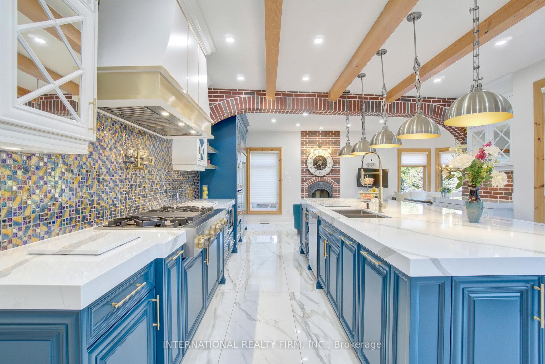 6 Pinehurst Lane photo 17