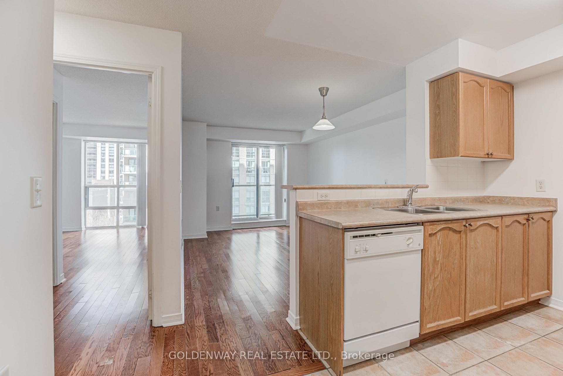 20 Olive Avenue Unit 806 photo 6