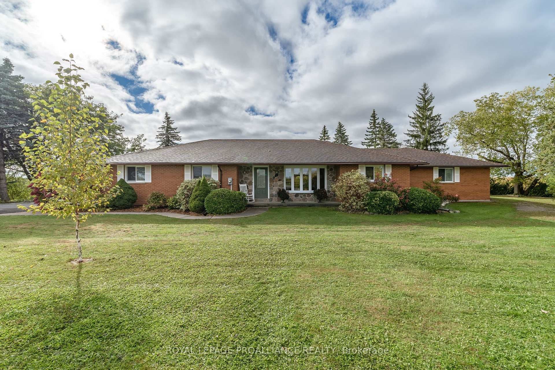 273 Huffman Road photo 1