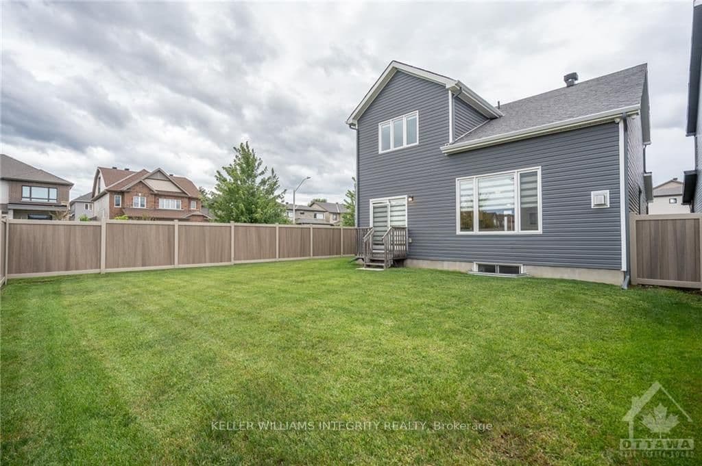 1100 BECKETT Crescent photo 28