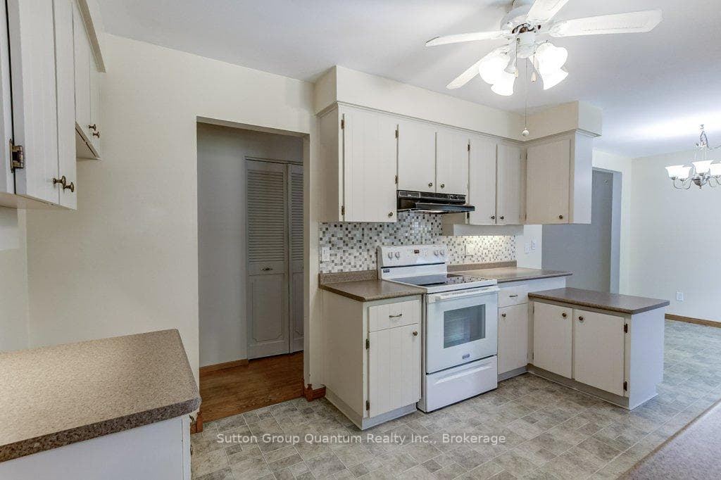 70 Graystone Drive photo 18