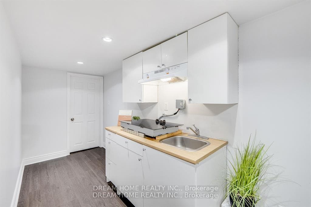 4730 Alana Glen Drive Unit #BSMT photo 8