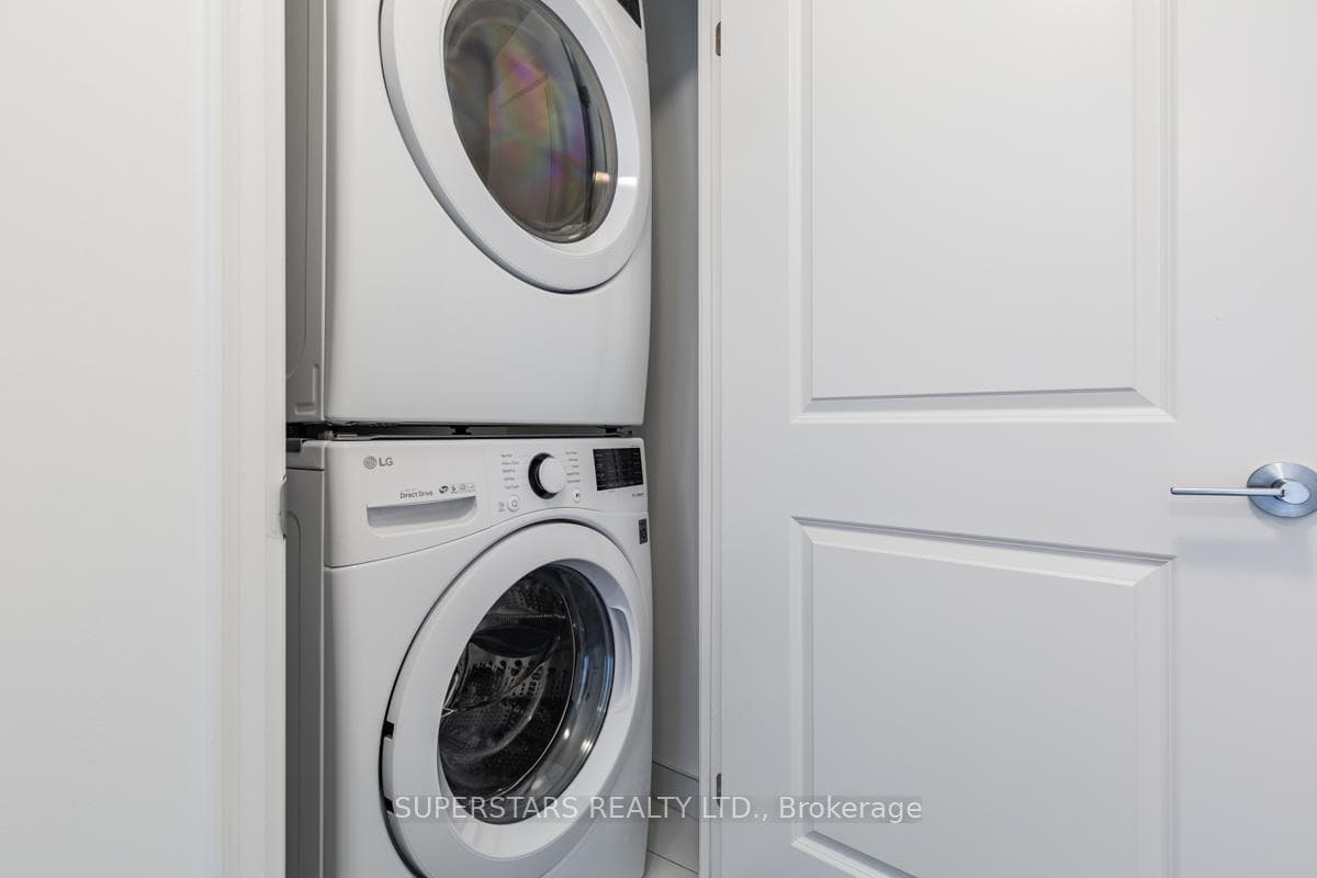 10 Rouge Valley Drive Unit 814A photo 18