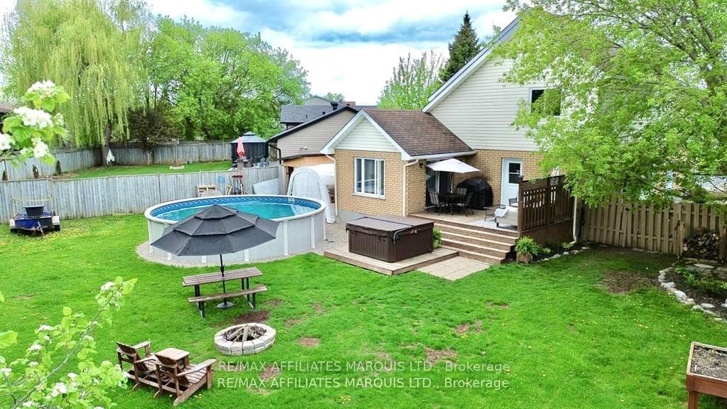 20 Forestdale Crescent photo 36