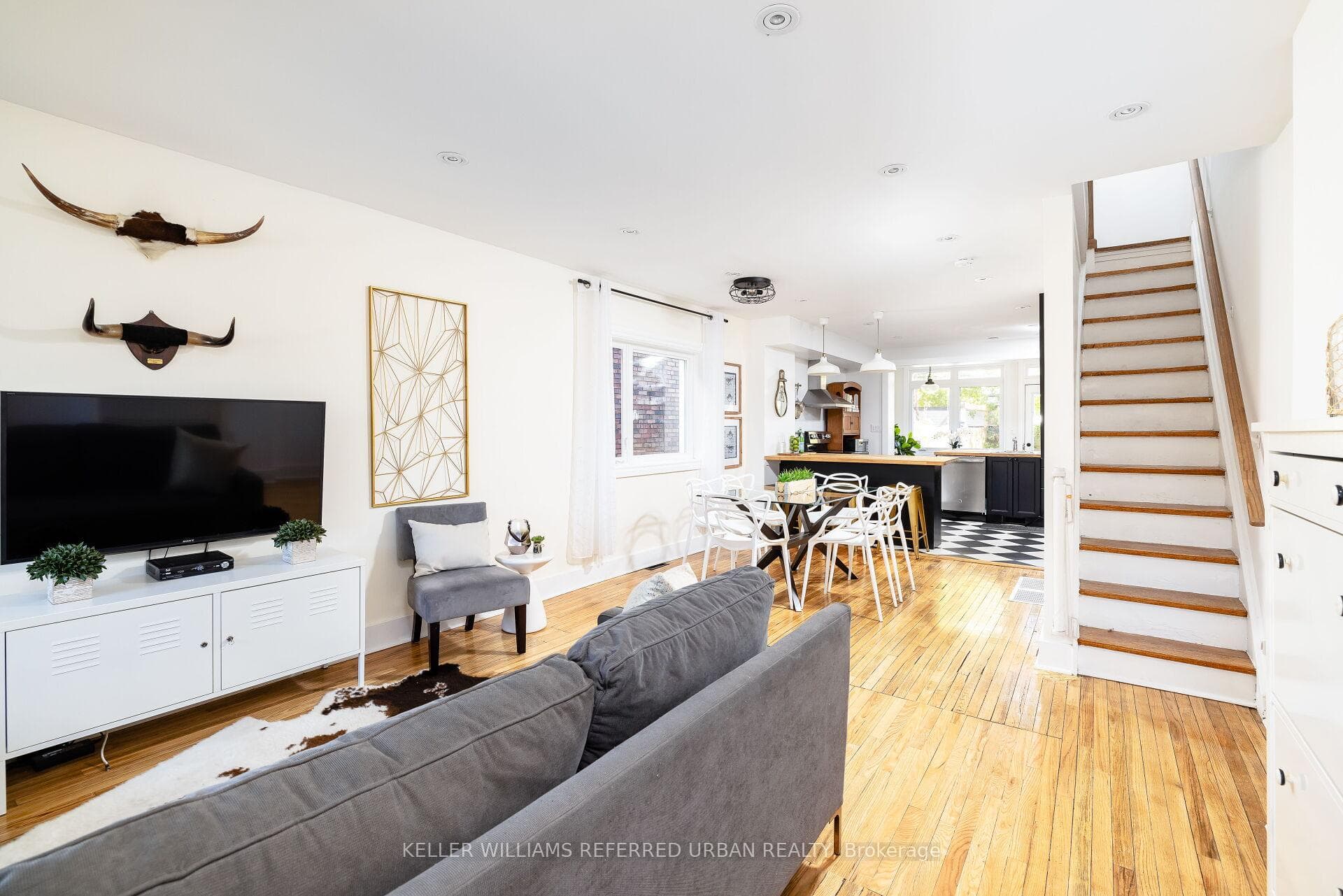 87 Miller Street photo 5