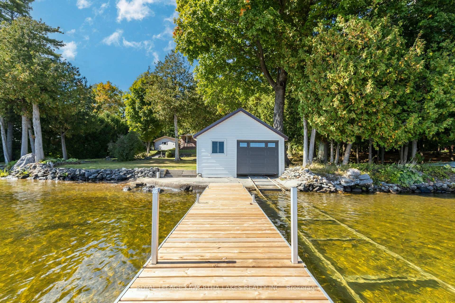 28 Miller Road photo 31