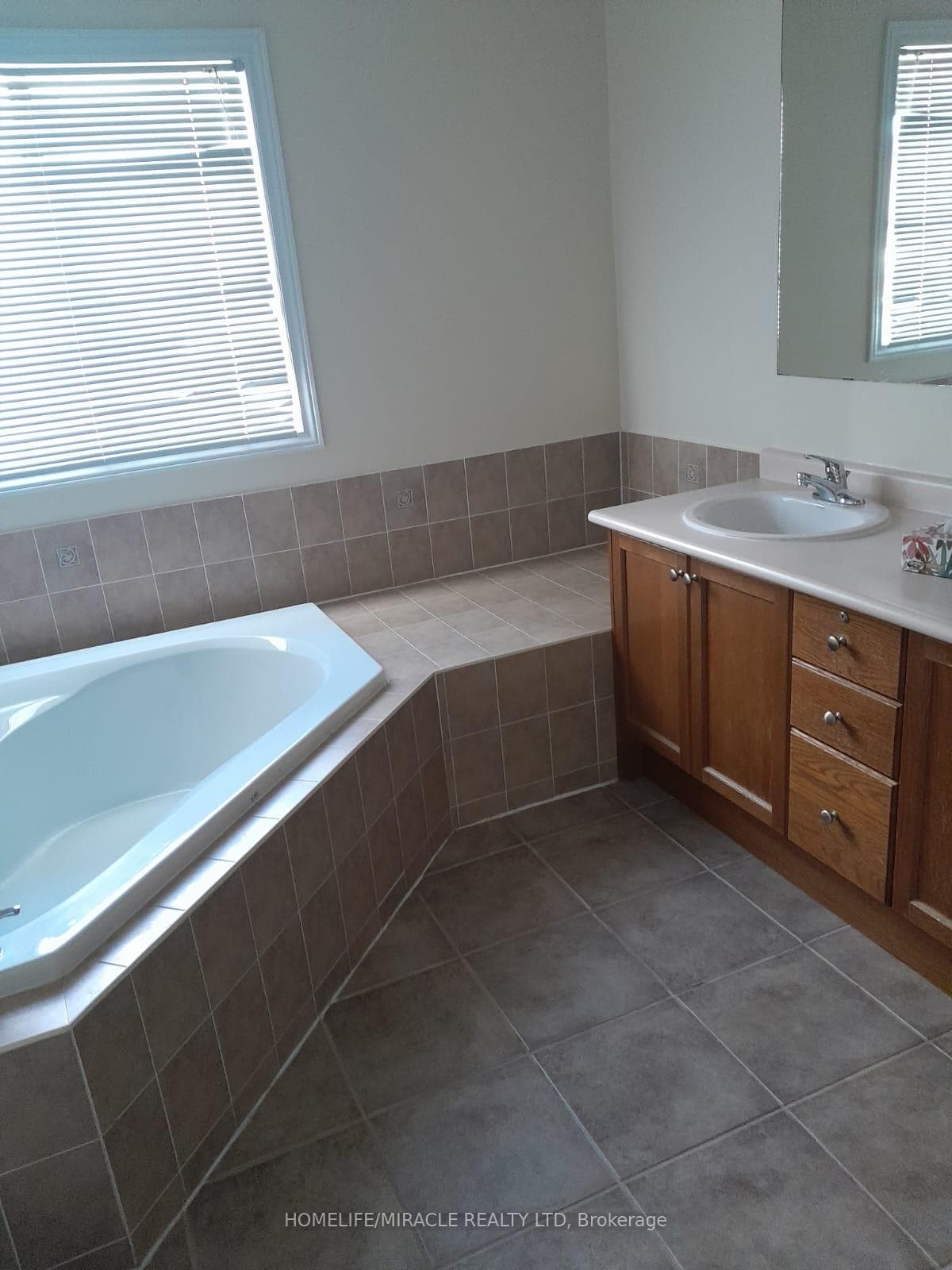5165 Doubletree Drive photo 11