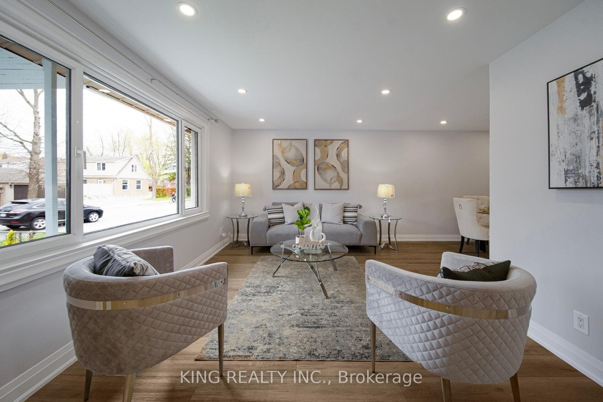 71 Mcmurchy Avenue photo 10