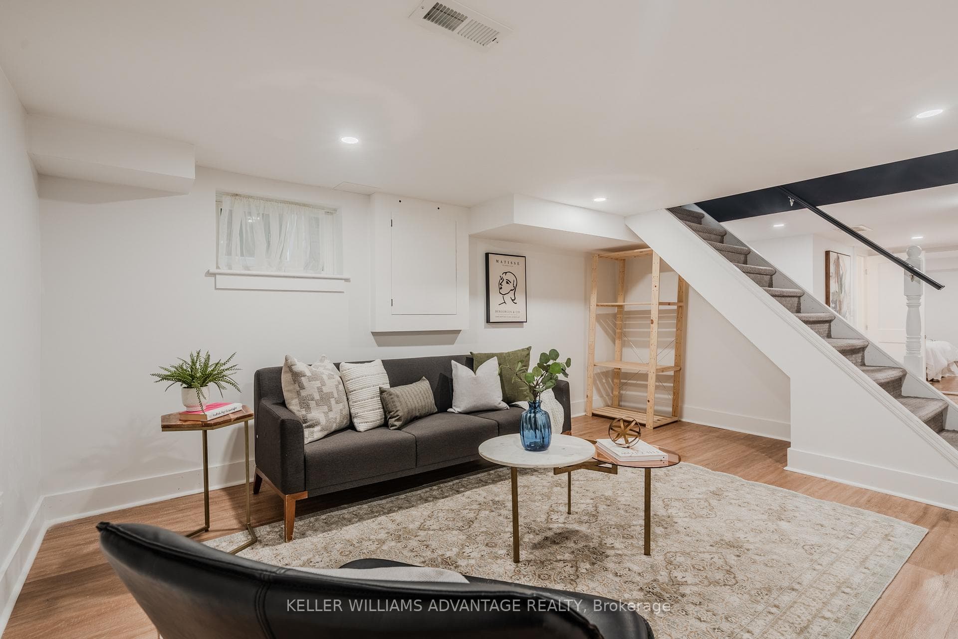 182 Pickering Street photo 23