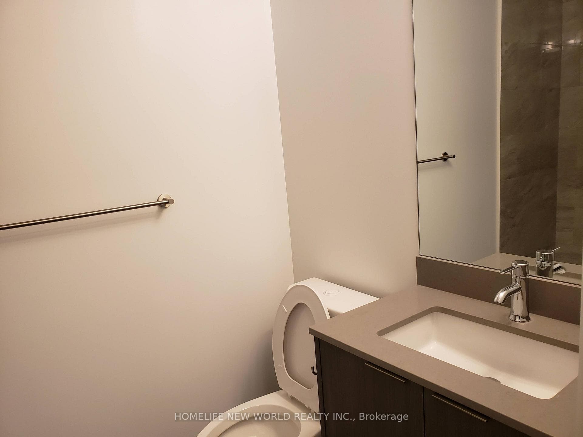 38 Forest Manor Road Unit 1305 photo 19