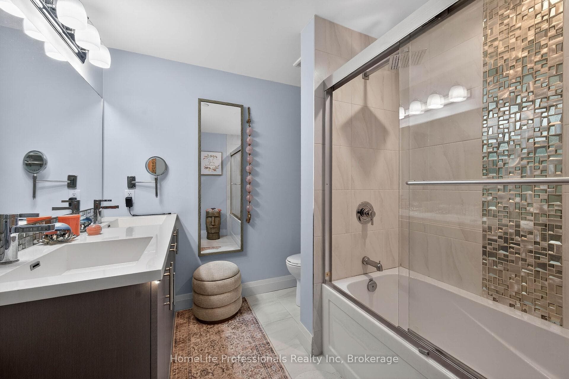 1 Redfern Avenue Unit 311 photo 21