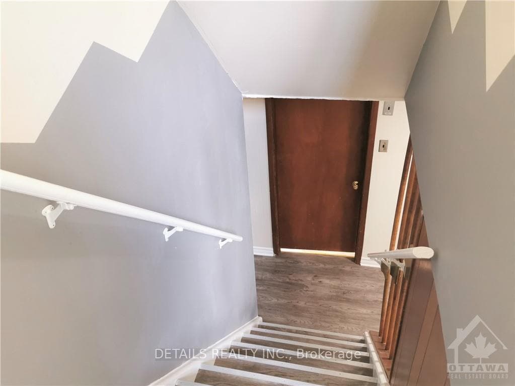 1182 SODERLIND Street photo 19