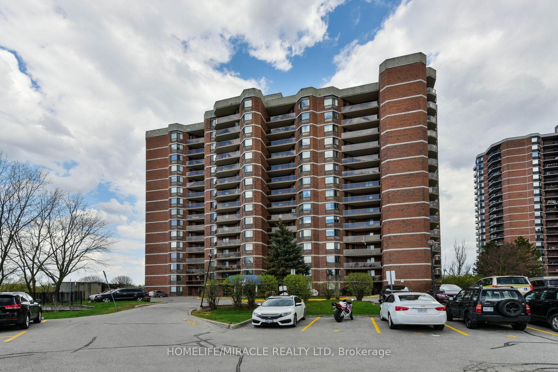238 Albion Road Unit 102 photo 19