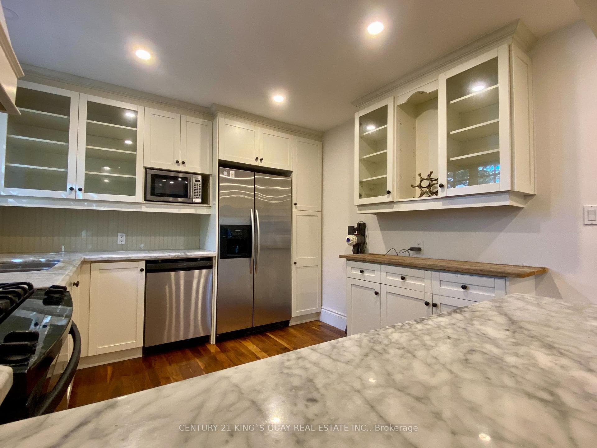 73 Norden Crescent photo 12