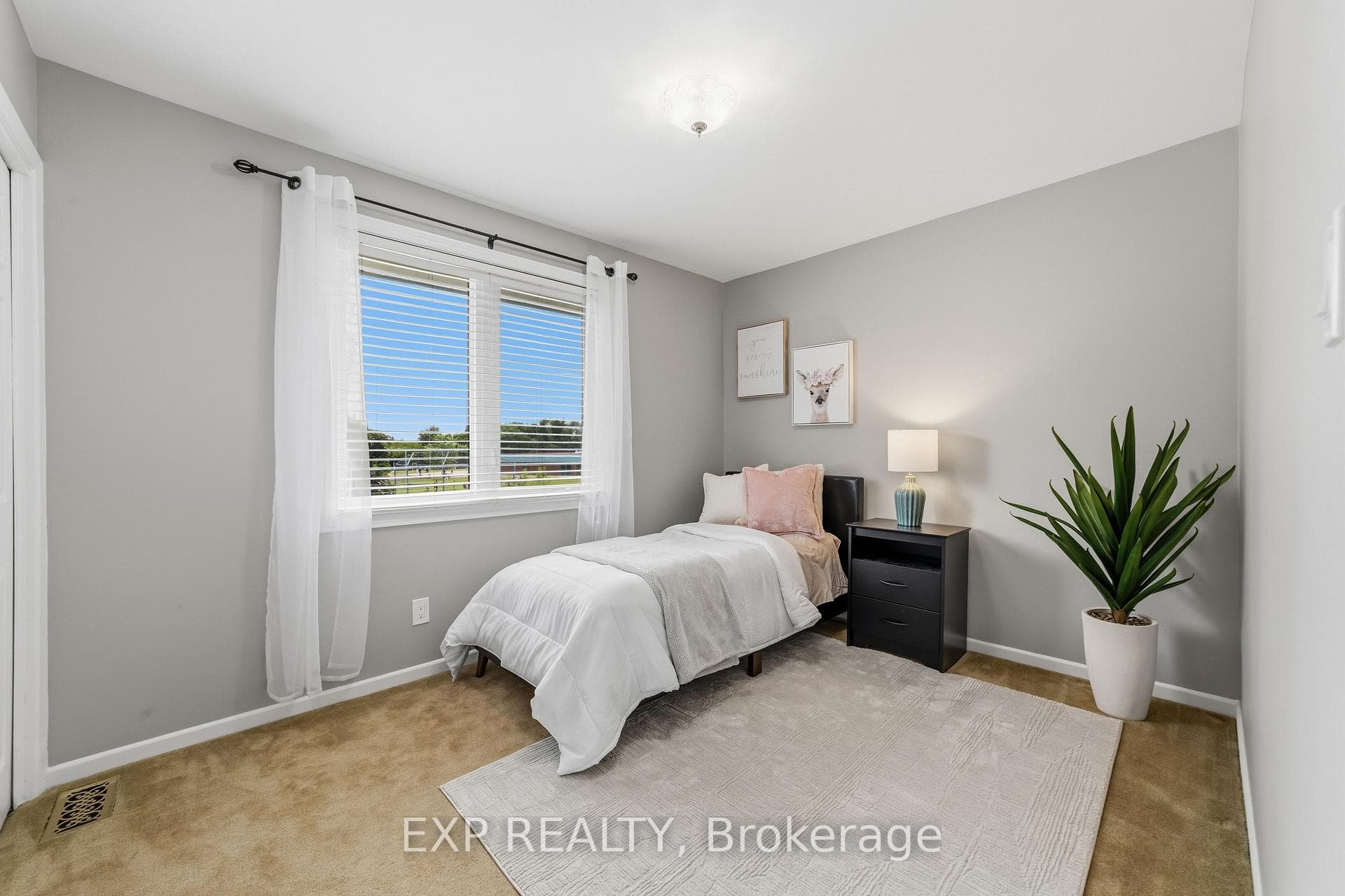 625 Steeplechase Drive photo 38