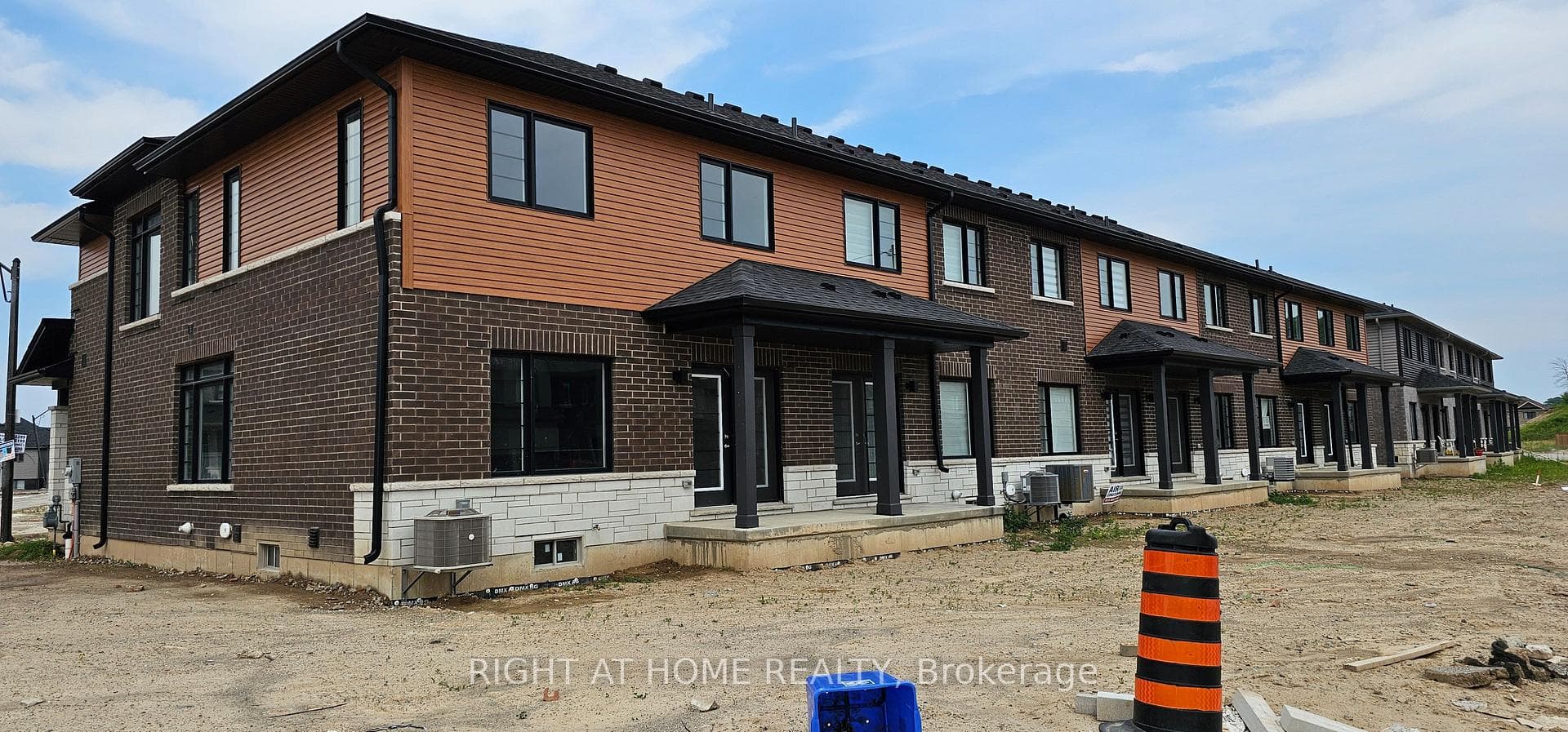 448 Blackburn Drive Unit 1 photo 38