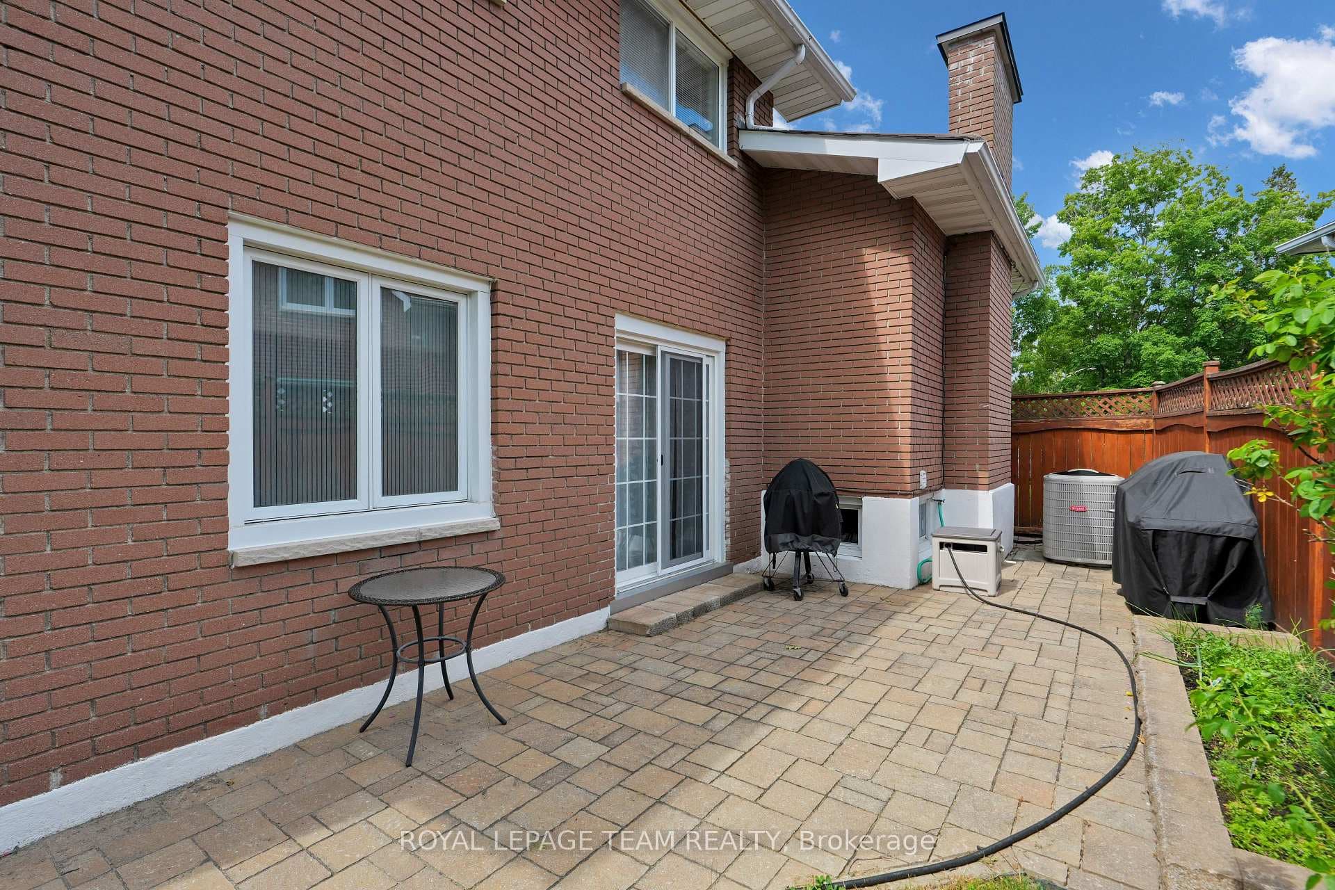 2250 Urbandale Drive photo 36