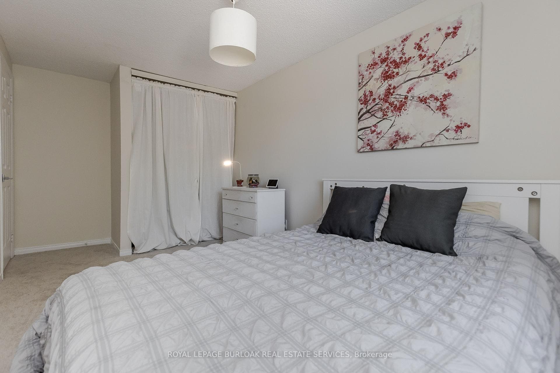3356 Sandy Lane photo 30