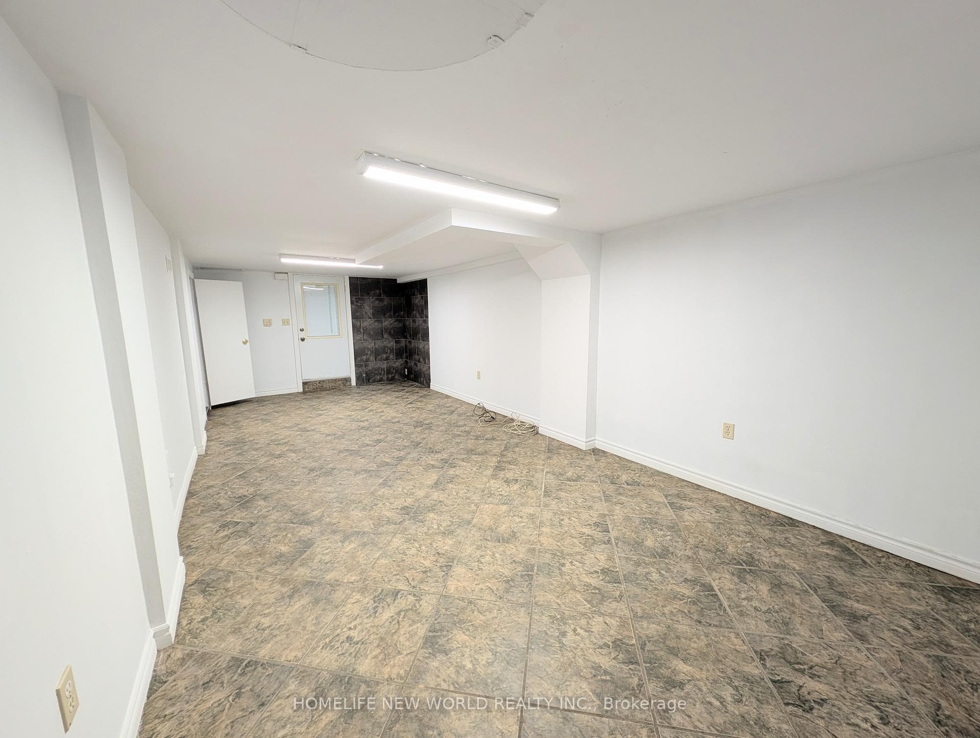 53 Dunraven Drive photo 21