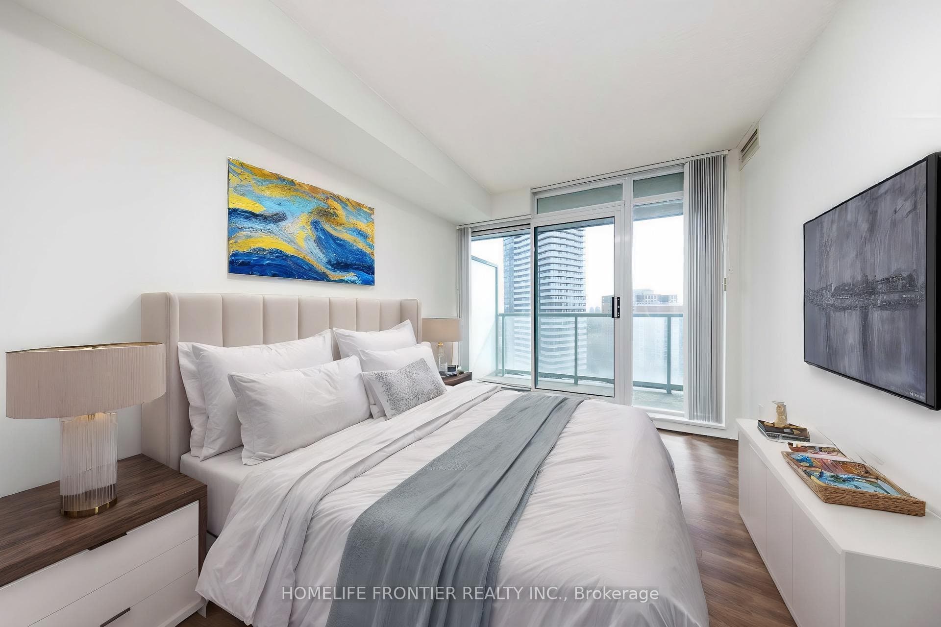 5508 Yonge Street Unit 1702 photo 3