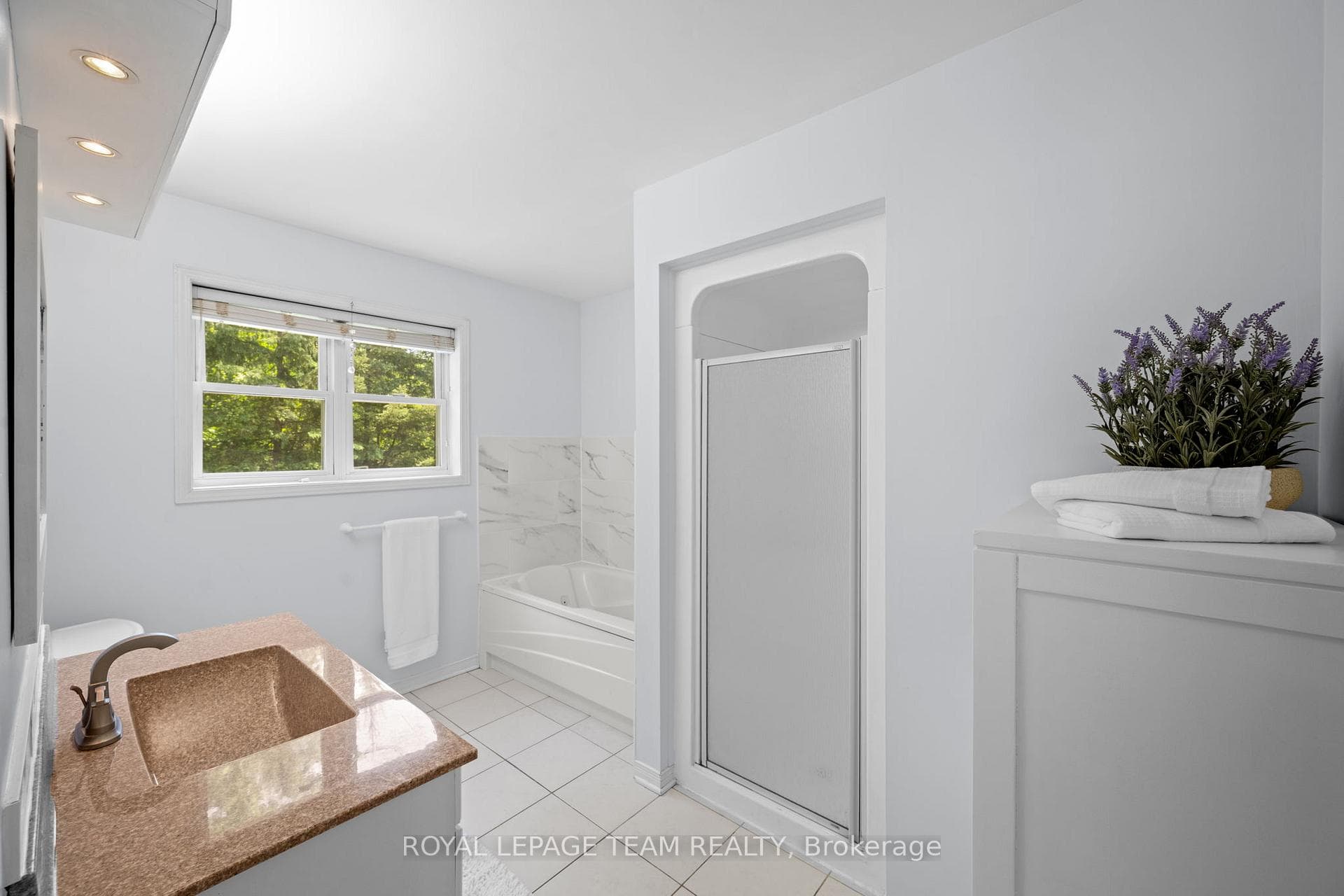 5040 Stonecrest Road photo 25