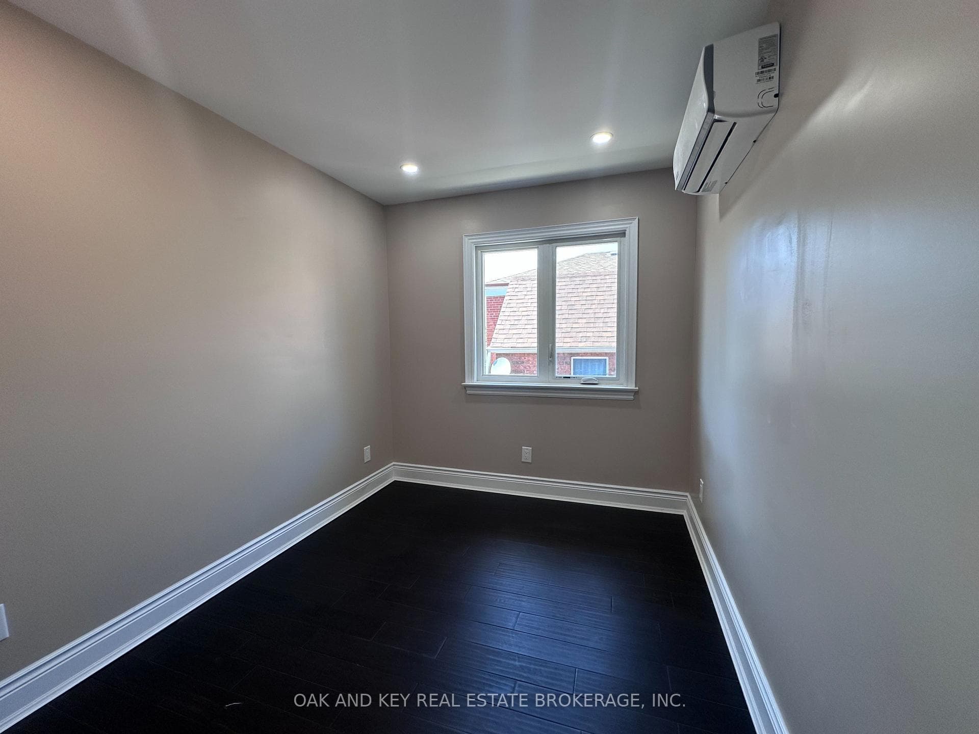 6 Lapp Street Unit UPPER photo 17