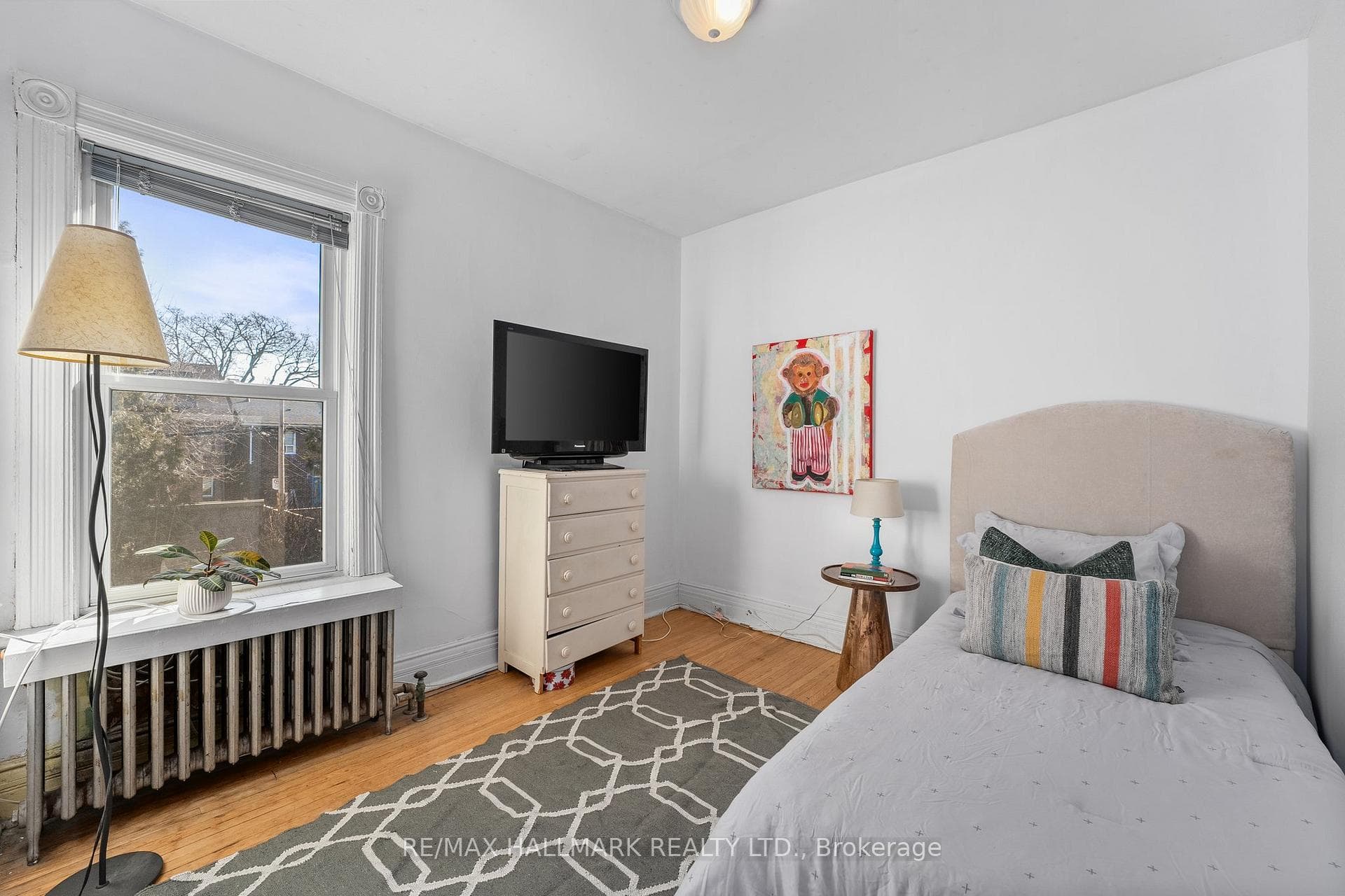 17 Brooklyn Avenue photo 18
